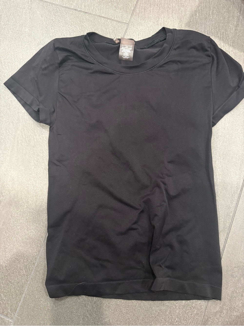 Aritzia Sinch seamless black top size S